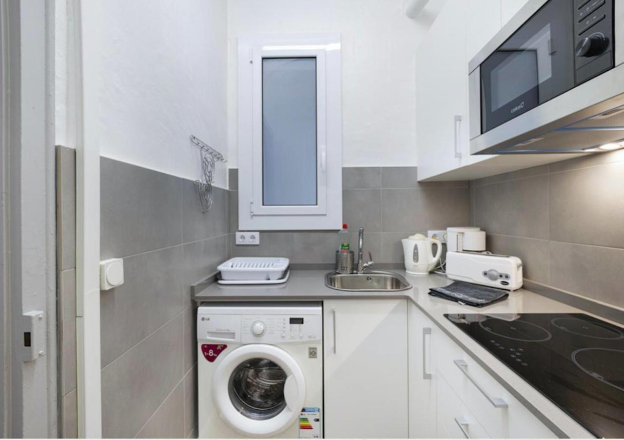 Great Apartment In Sagrada Familia With Balcony Barcelona Exterior photo