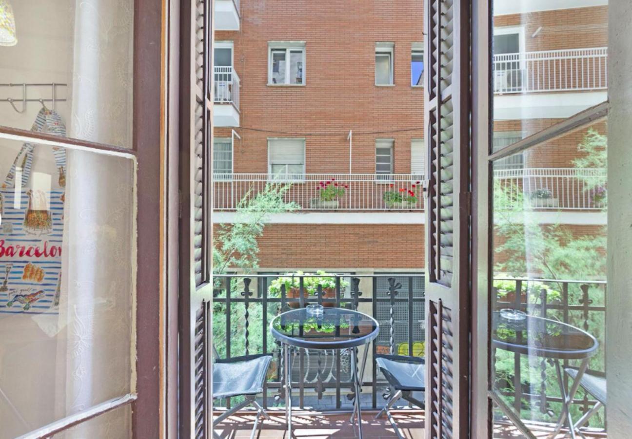 Great Apartment In Sagrada Familia With Balcony Barcelona Exterior photo