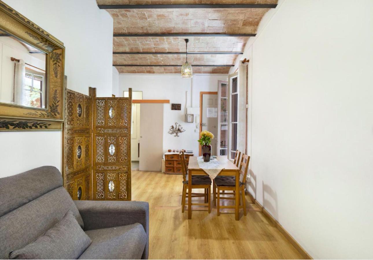 Great Apartment In Sagrada Familia With Balcony Barcelona Exterior photo